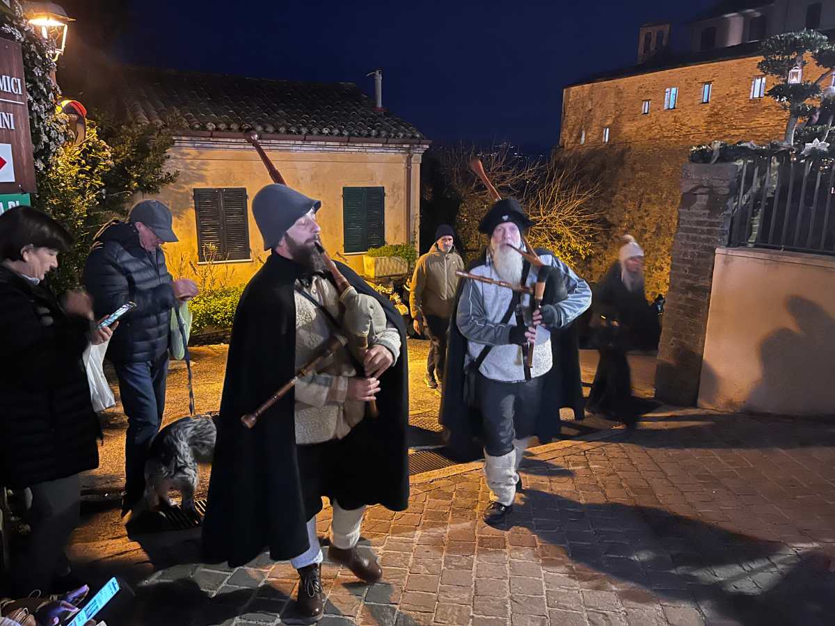 zampognari a candele a candelara