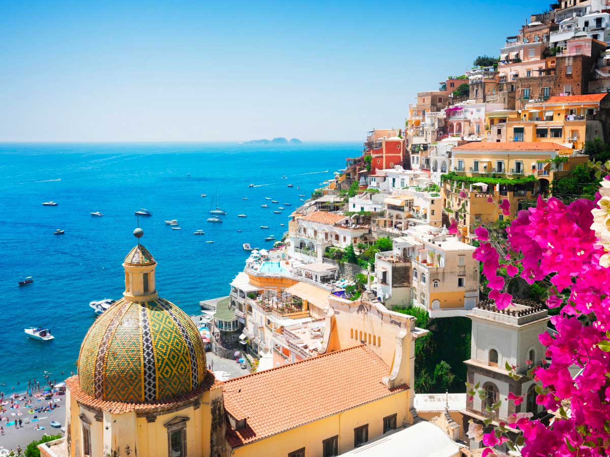 Positano con bambini Chiesa di Santa Maria Assunta
