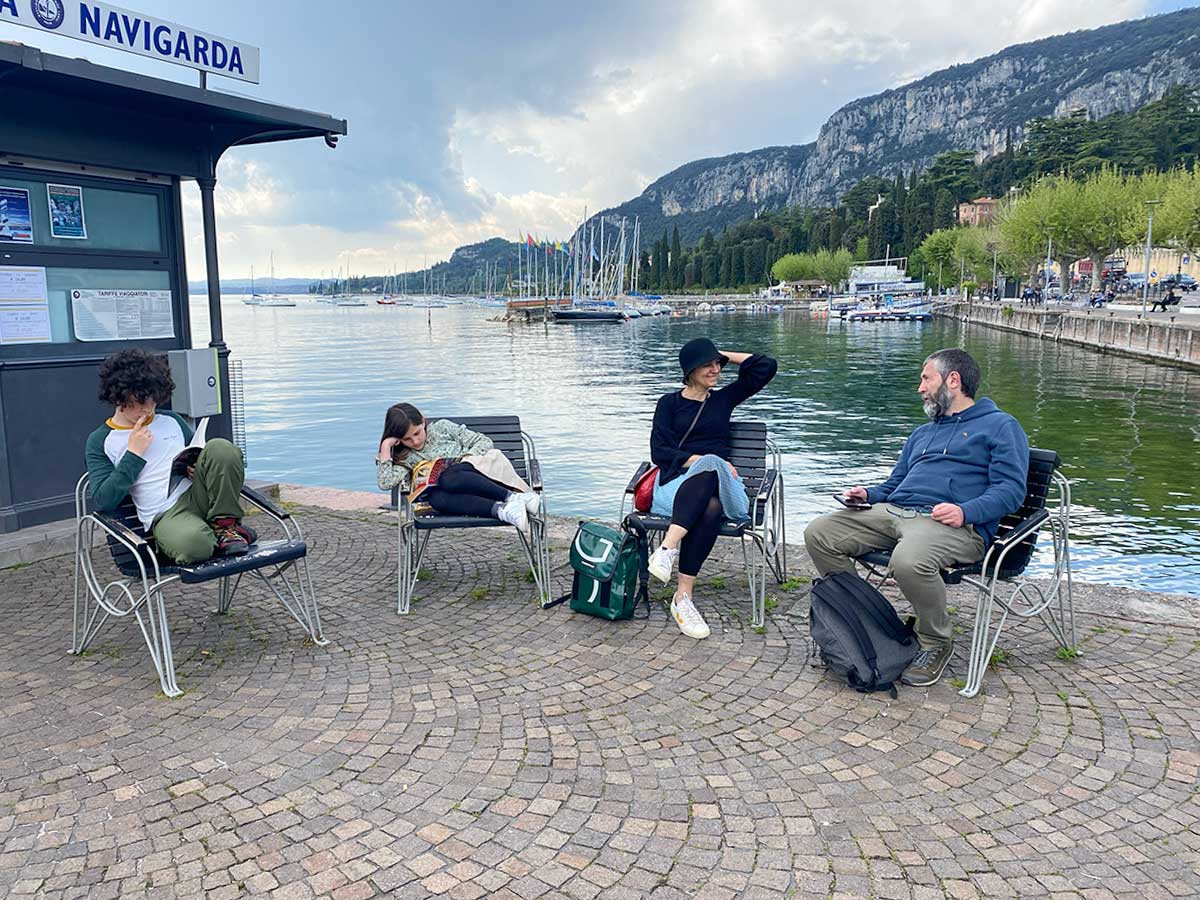 Lago di Garda con i bambini: spiagge, parchi e Gardaland