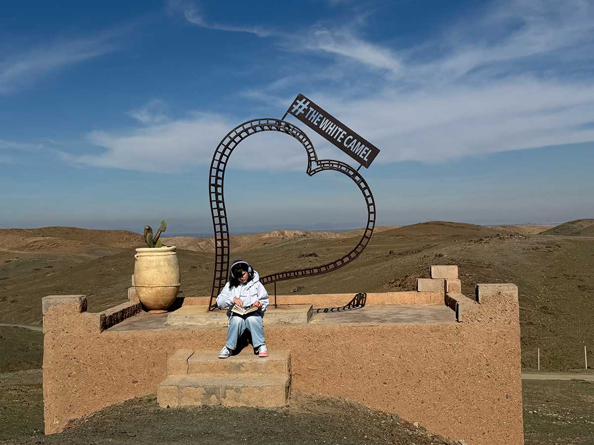 Come vestirsi nel deserto di Agafay