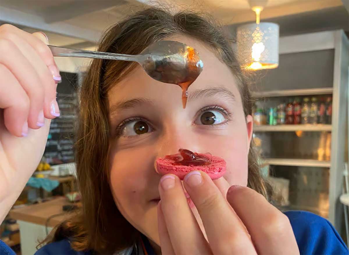 Parigi con i bambini corso di macaron