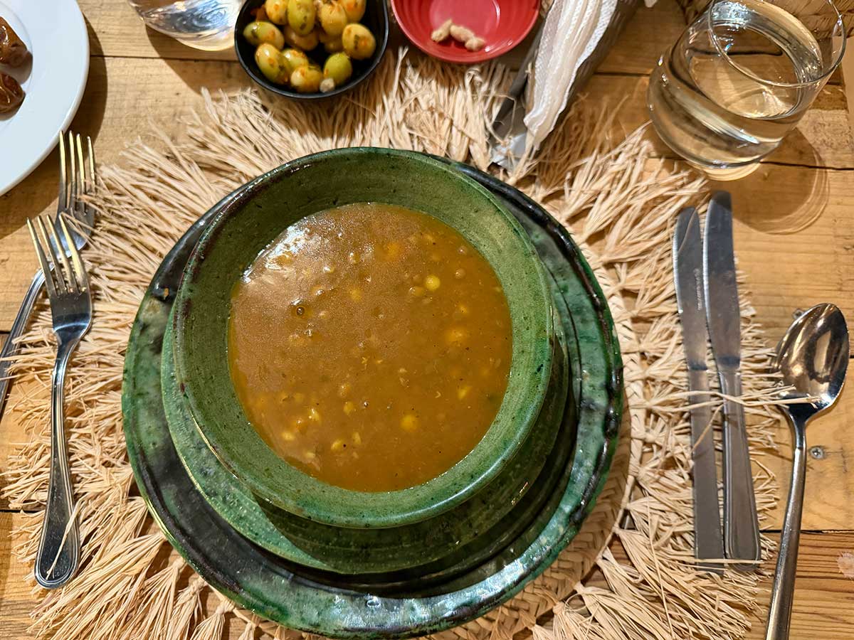 White Camel deserto di Agafay: zuppa di legumi