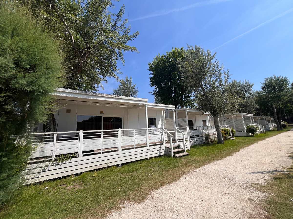 Case mobili in campeggio a Comacchio, ideali per famiglie con bambini