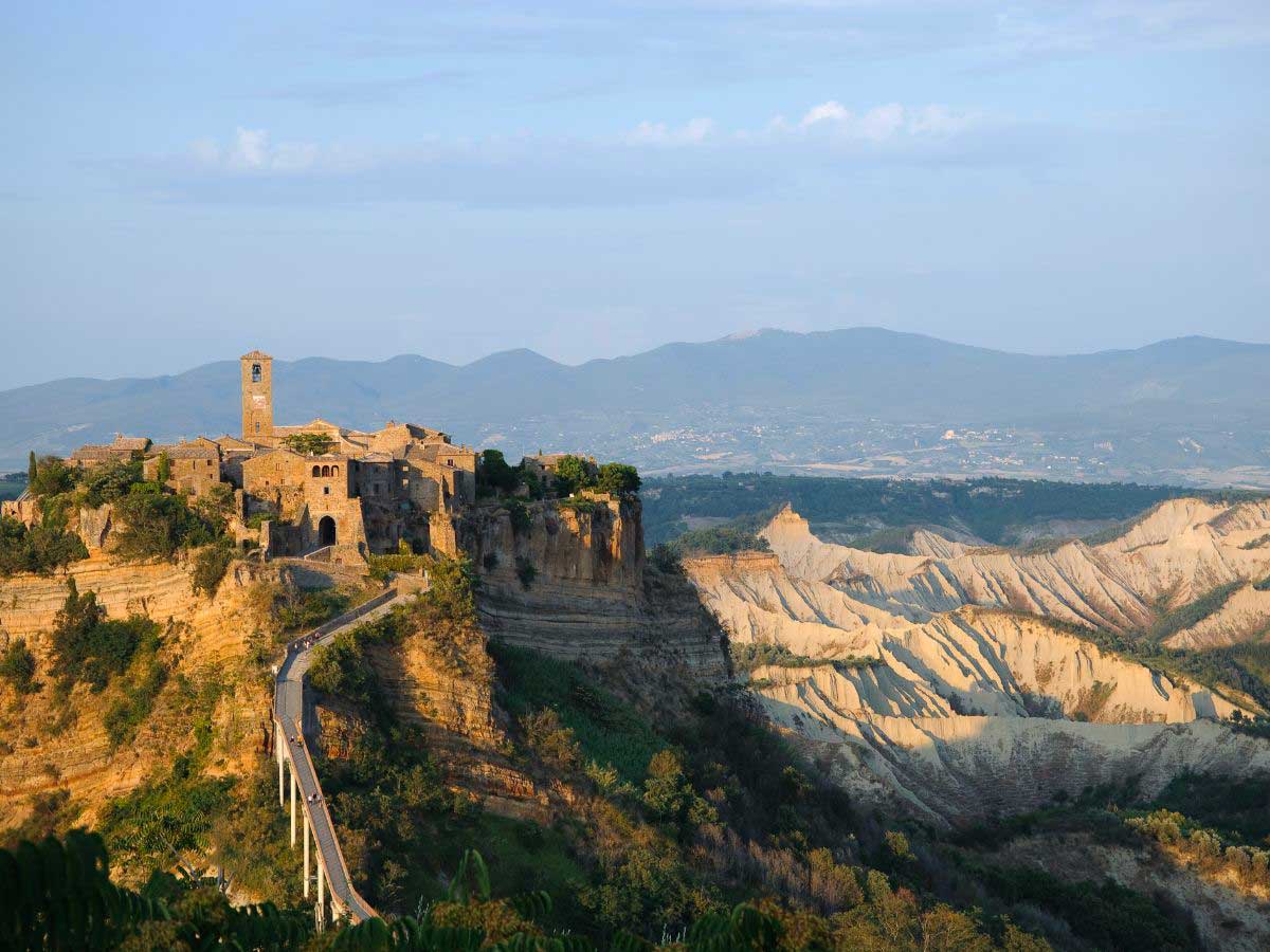 Civita di Bagnoregio, borgo da vedere i nTuscia