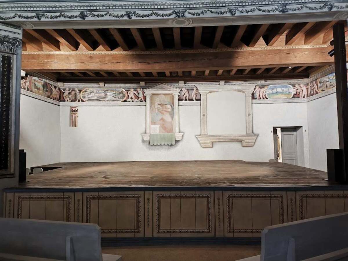 Il Castello di Valvasone: interni con affreschi 
