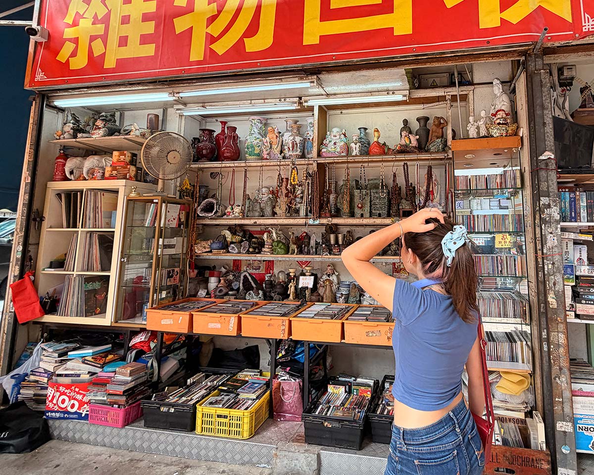Apliu Street Flea Market a Hong Kong