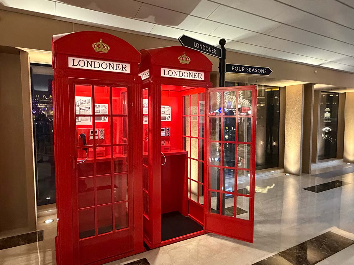 Macao Londoner: cabine telefoniche inglesi