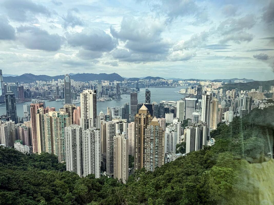 Hong kong dall'altro